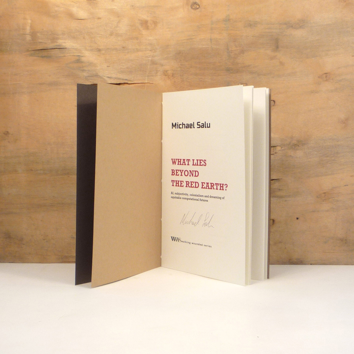 Michael Salu — What Lies Beyond the Red Earth? — Tangerine Press